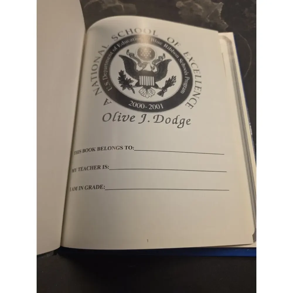 Olive J. Dodge Elementary School 2001–2002 Yearbook Internal Title Page